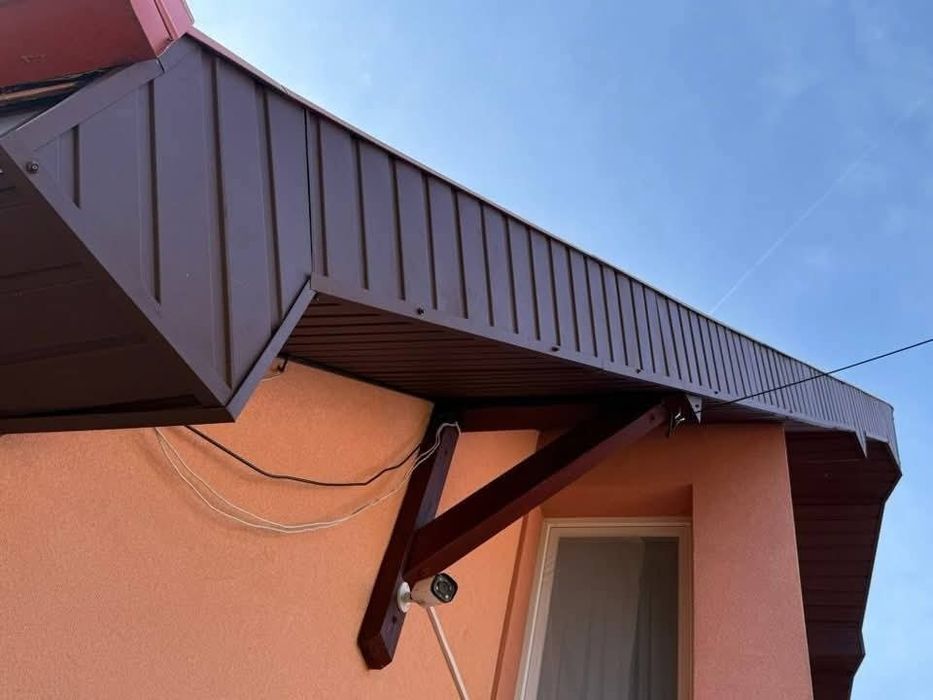 Reparații acoperisuri /Montaj jgheaburi și burlane/săgeac metalic,gard,horn velux