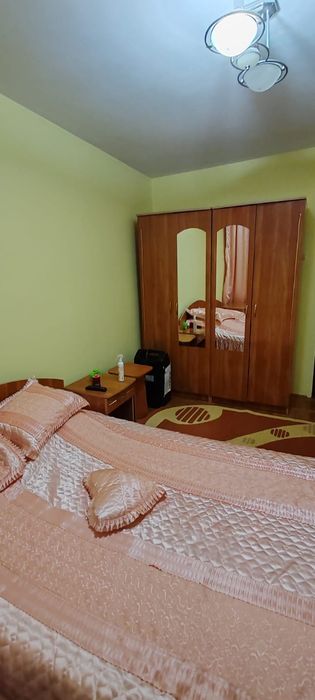 Închiriez apartament 2 camere