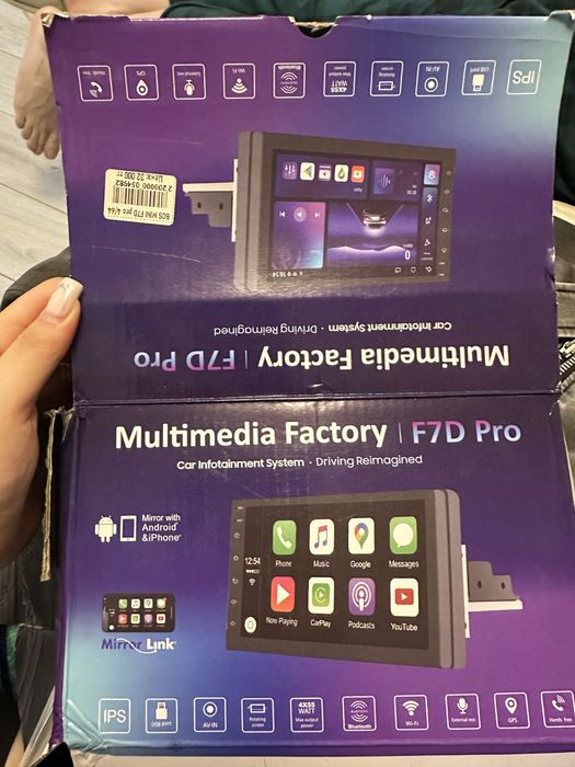 Продам Магнитол новый