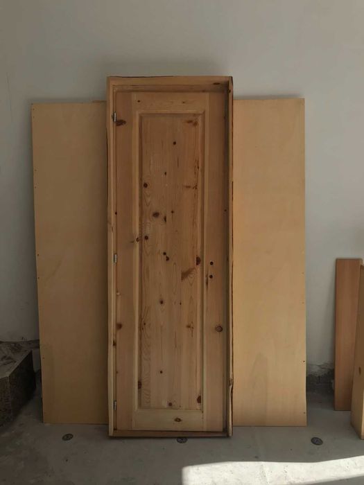 Дървени врати масив
