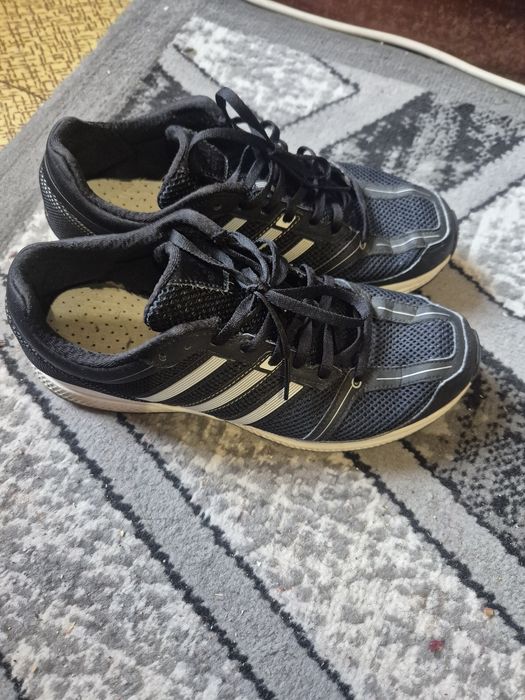 Маратонки adidas