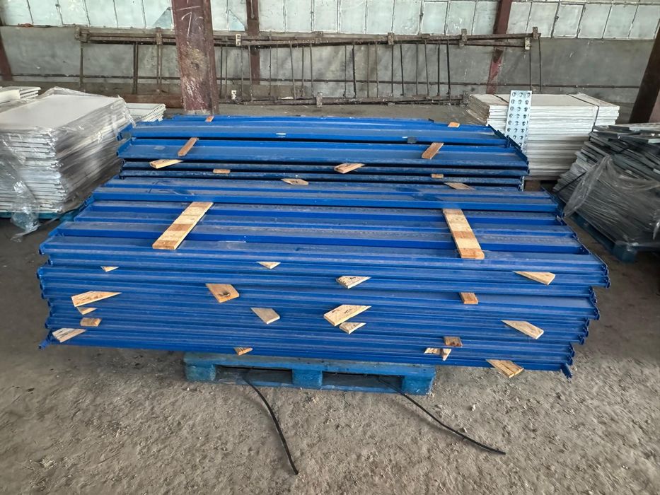 Rafturi industriale metalice