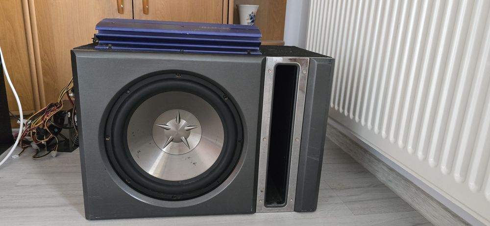 Subwoofer Clarion 600 watts