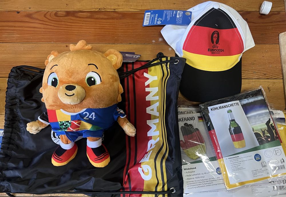 Сувениры с euro 2024 germany