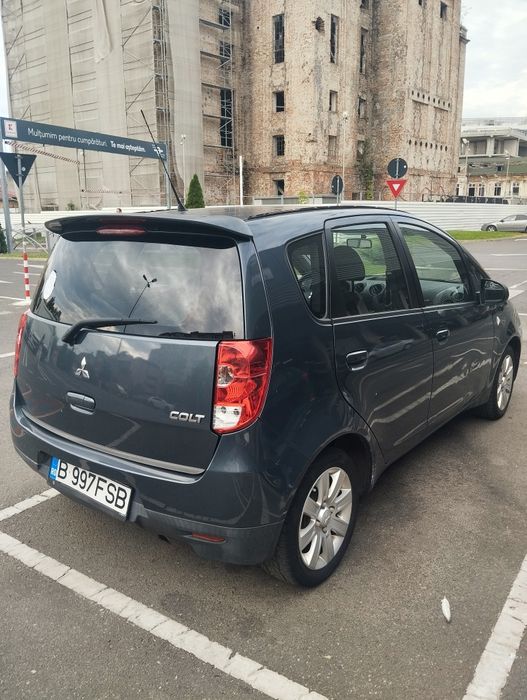 Mitsubishi Colt 1.3i 67800 km singurul proprietar