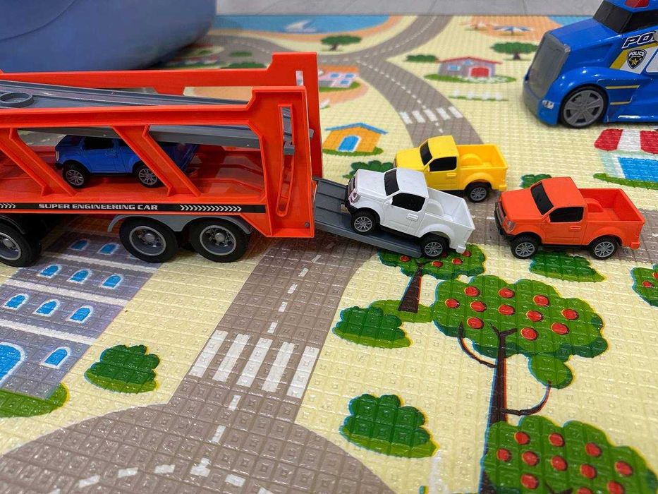 Машина инерционная Автовоз, Трек