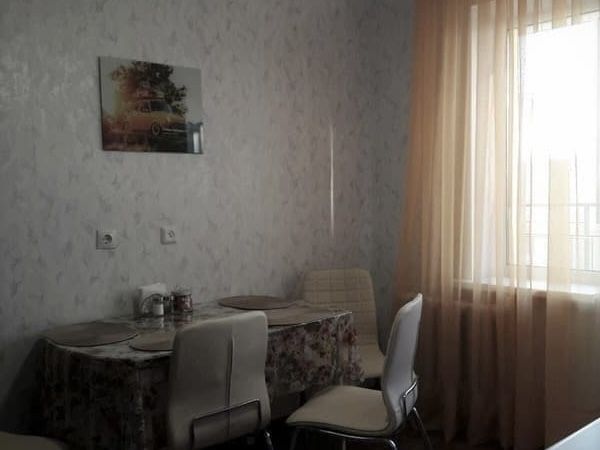 1 комнатная посуточно Кунаева