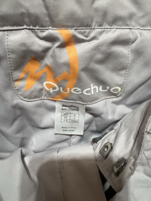 Продавам ски гащеризони