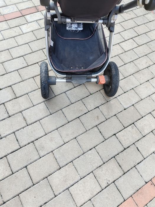 Cărucior marca stoke