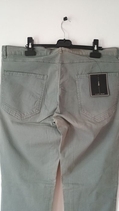 Pantaloni   Zara