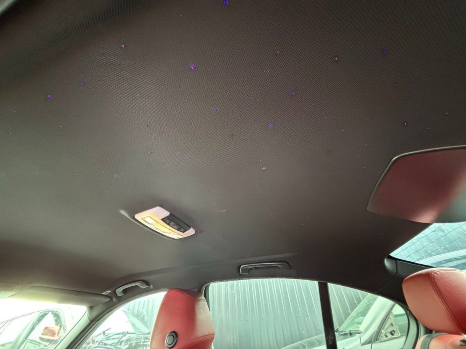 Dezmembrez BMW 320d Xdrive F30 M sistem audio HK, xenon,recaro rosu