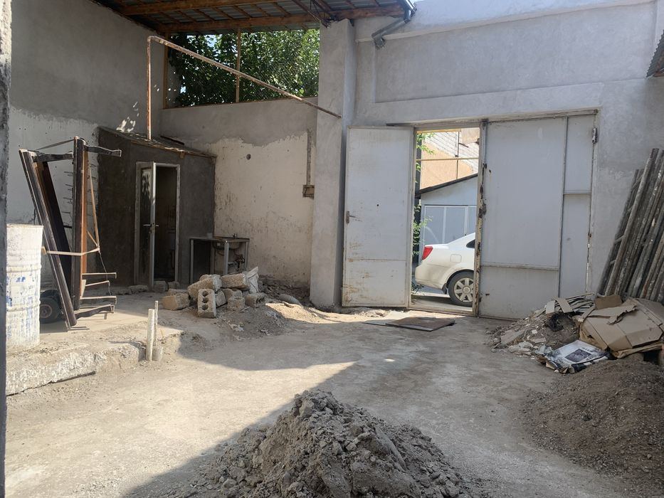 4 sotixli hovli sotiladi Ippodrom Beshqoʻrgʻon mahalla