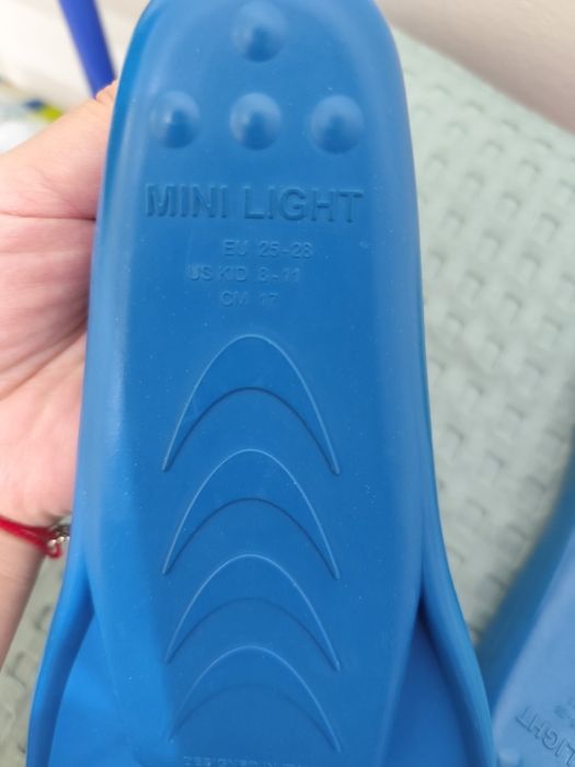 Продам детские Ласты для плавания