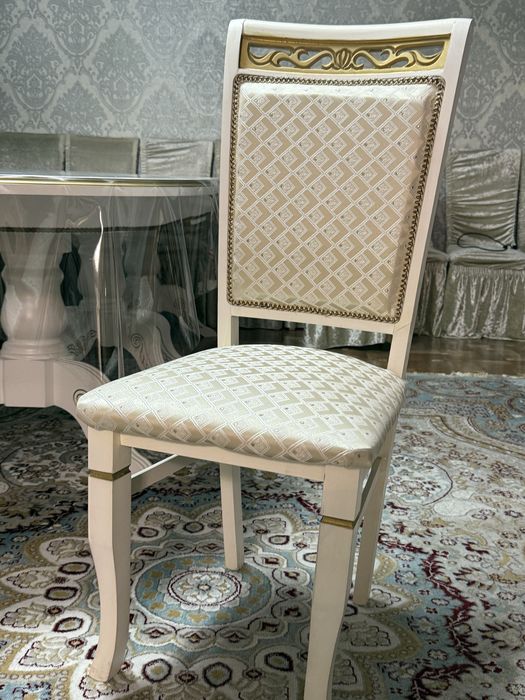 Стол и стулья 16