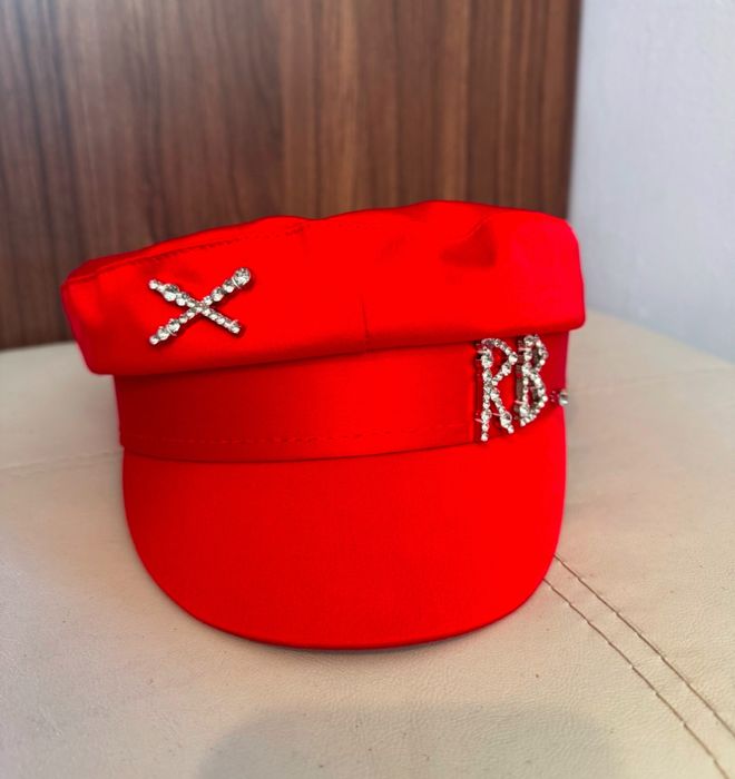 RB Шапки Ruslan Baginskiy