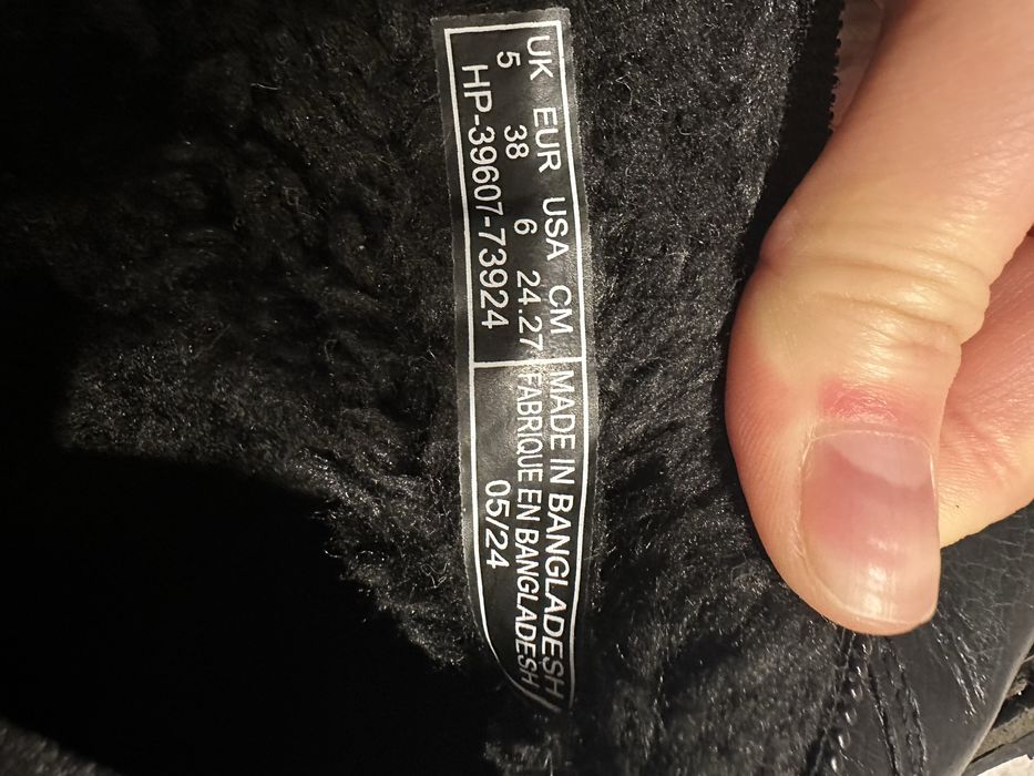 Нови боти Hush puppies