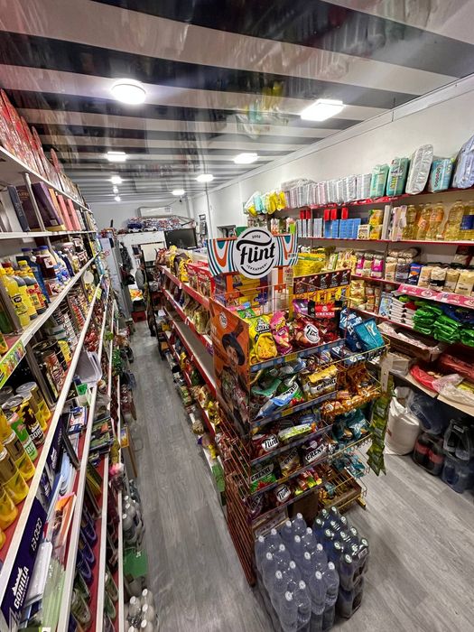 Магазин Сотилади Мирзо Улугбек