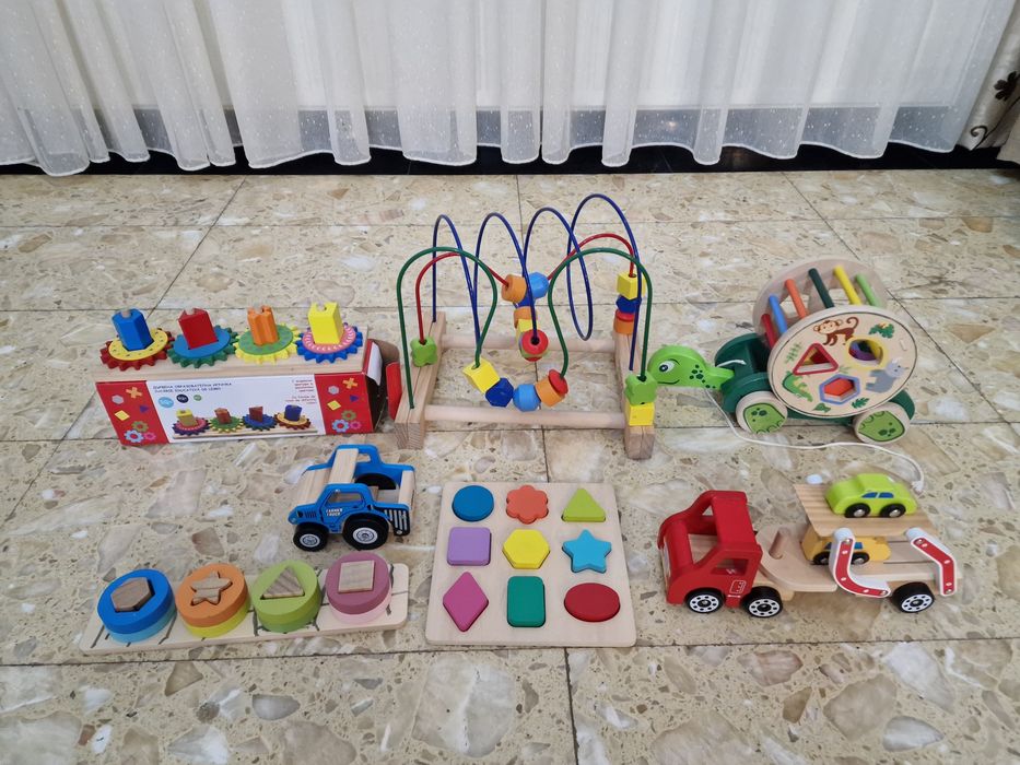 Set jucarii educationale de lemn pentru copii