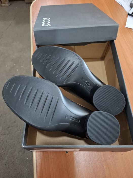 Продаю туфли, натуральная кожа