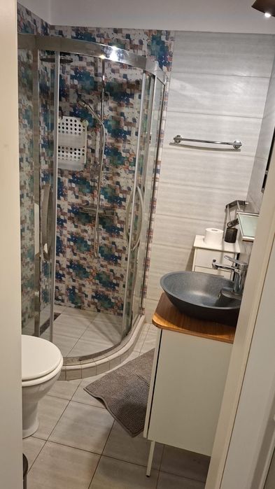 Fara comision,înch  2 camere,4 apart,et1  zona Spital fundeni