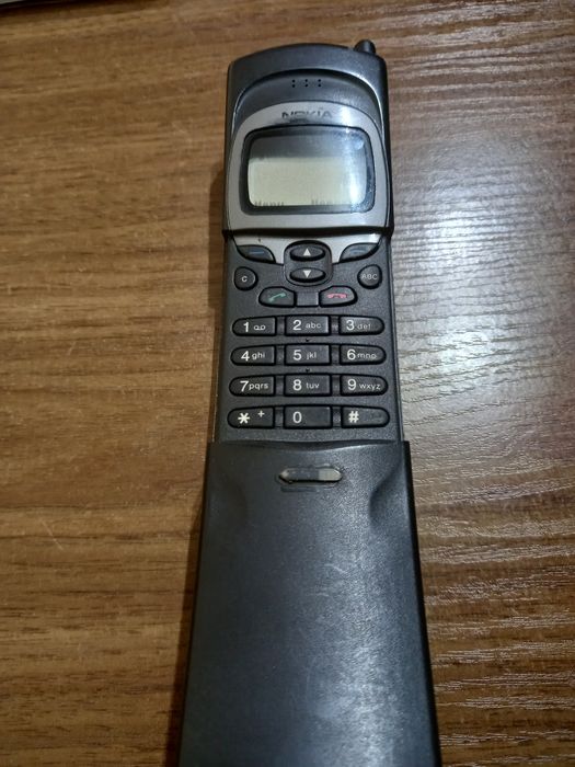 Nokia 8110 банан