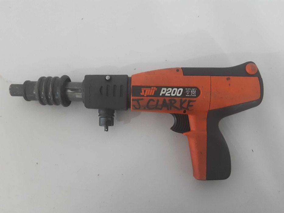 Пистолет за директен монтаж - Spit P200