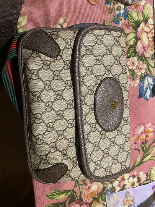 GUCCI GG Supreme Monogram