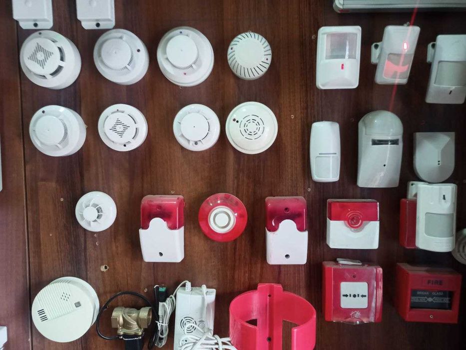 Шкафы -щиты пожарные.