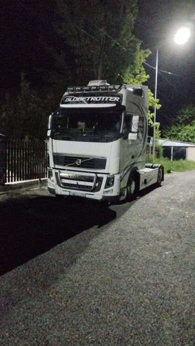 Продам фуру Volvo мега тент