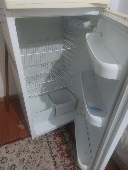 Холодильник фирма