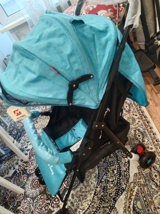 Продаётся каляска новая.