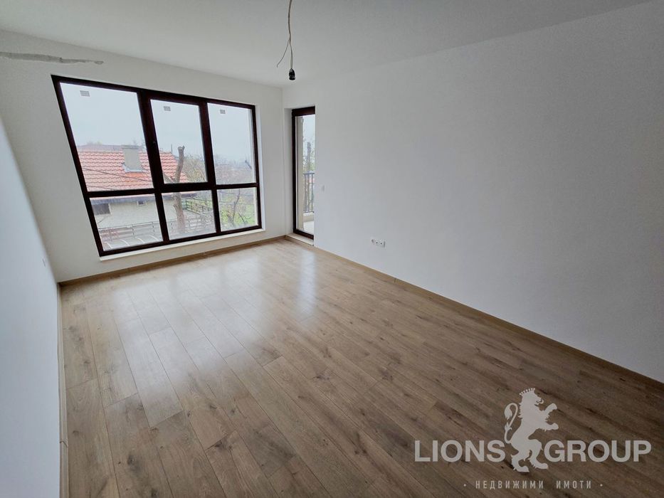 Продава се Двустаен апартамент в Варна, Бриз - 62 кв.м за 1398 €/кв.м - Снимка #1