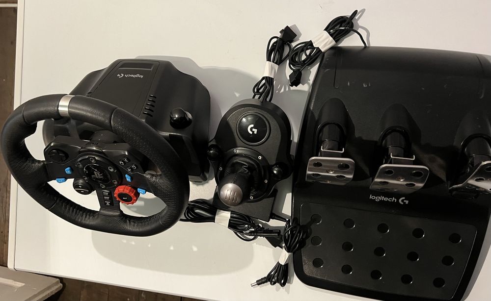 Volan Logitech g29