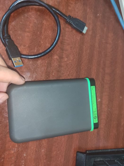 Жесткий диск на 1тб! Hard Transcend 1000gb!
