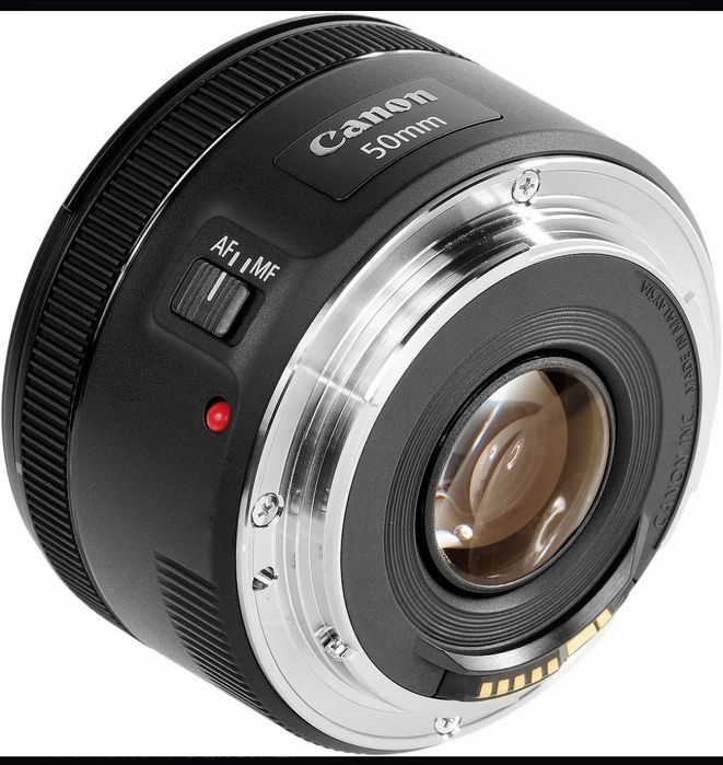 Объектив Canon 50mm