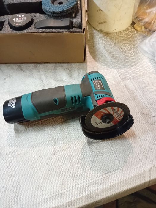 Продам мини болгарку