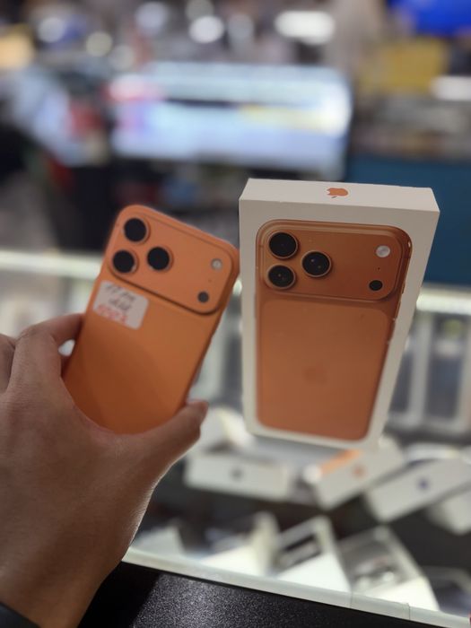 iPhone 17 pro max 256 gb E-sim