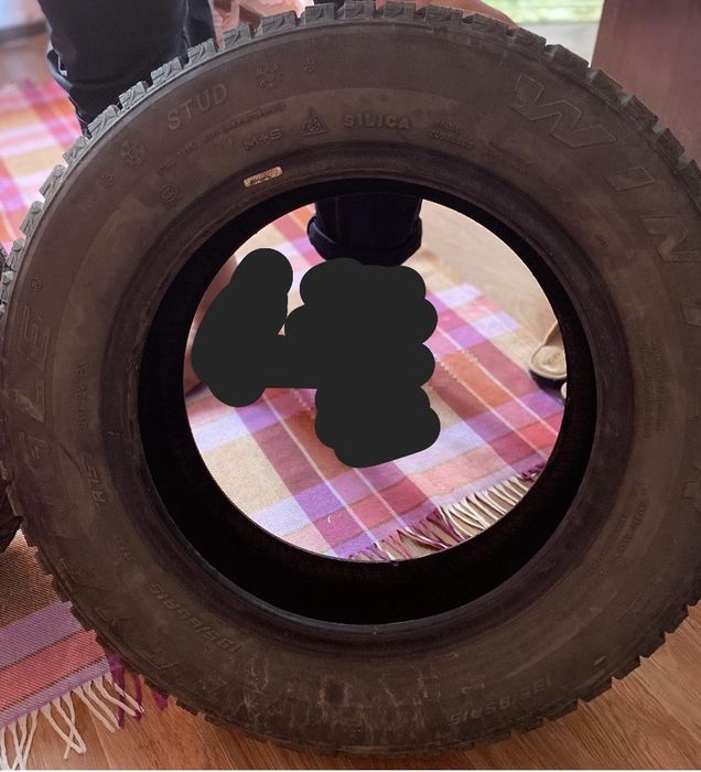 Продам зимние автомобильные шины