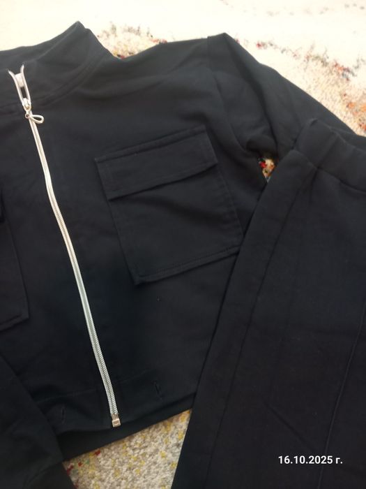 Дрешки 134 размер, кожена пола,Екип