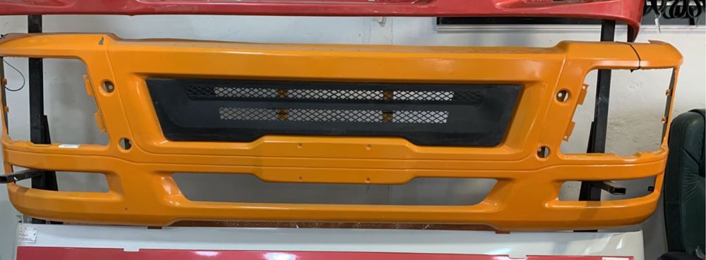 Бампер, крыло, подножки HOWO, SHACMAN
