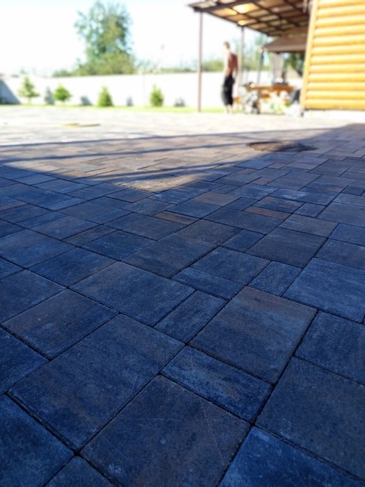 Укладка брусчатки и асфальт