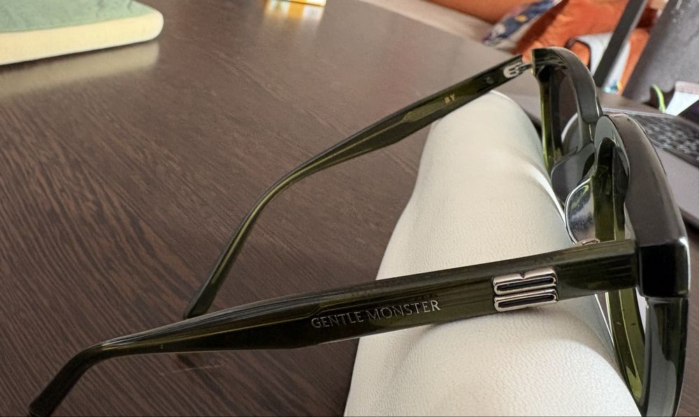 Солнечные очки Gentle Monster