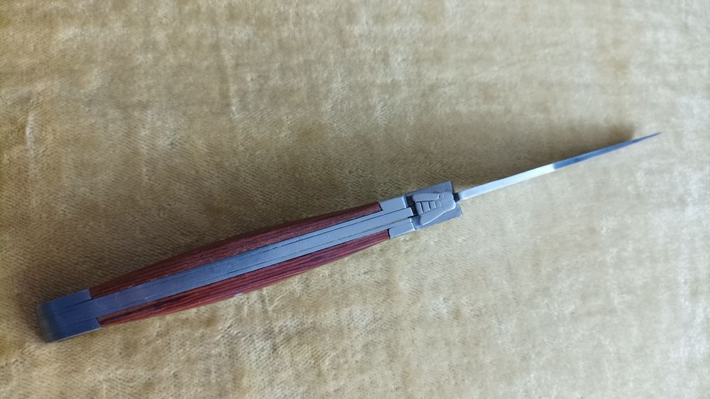 Нова Ножка Laguiole кафява