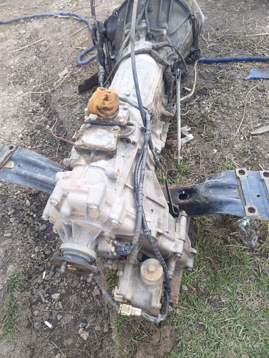 Зап.части Hilux 130