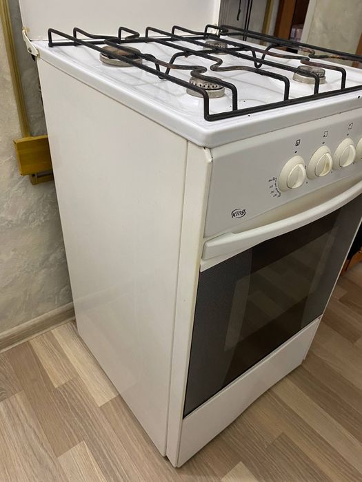 Газовая плита продам очень срочно