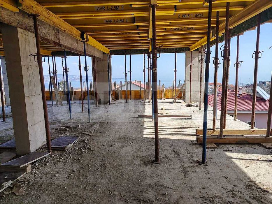 Продава се Тристаен апартамент в Варна, Галата - 101 кв.м за 931 €/кв.м - Снимка #5