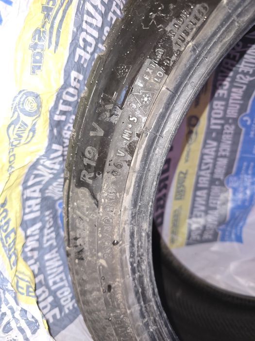 Cauciuc Continental Iarna 235/40/19