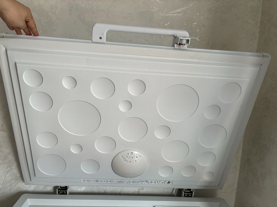 Продаи морозильник