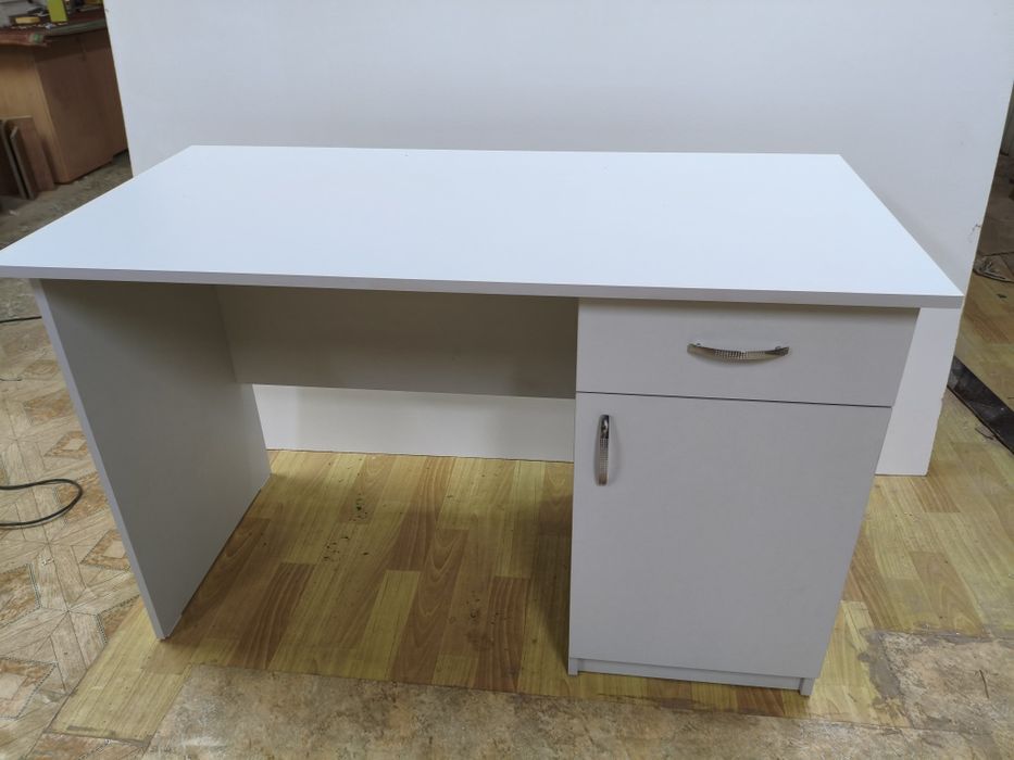 Стол офисный 120*60