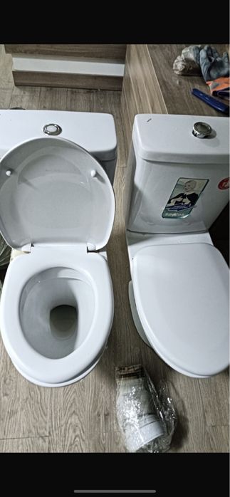 Унитаз белый хороший